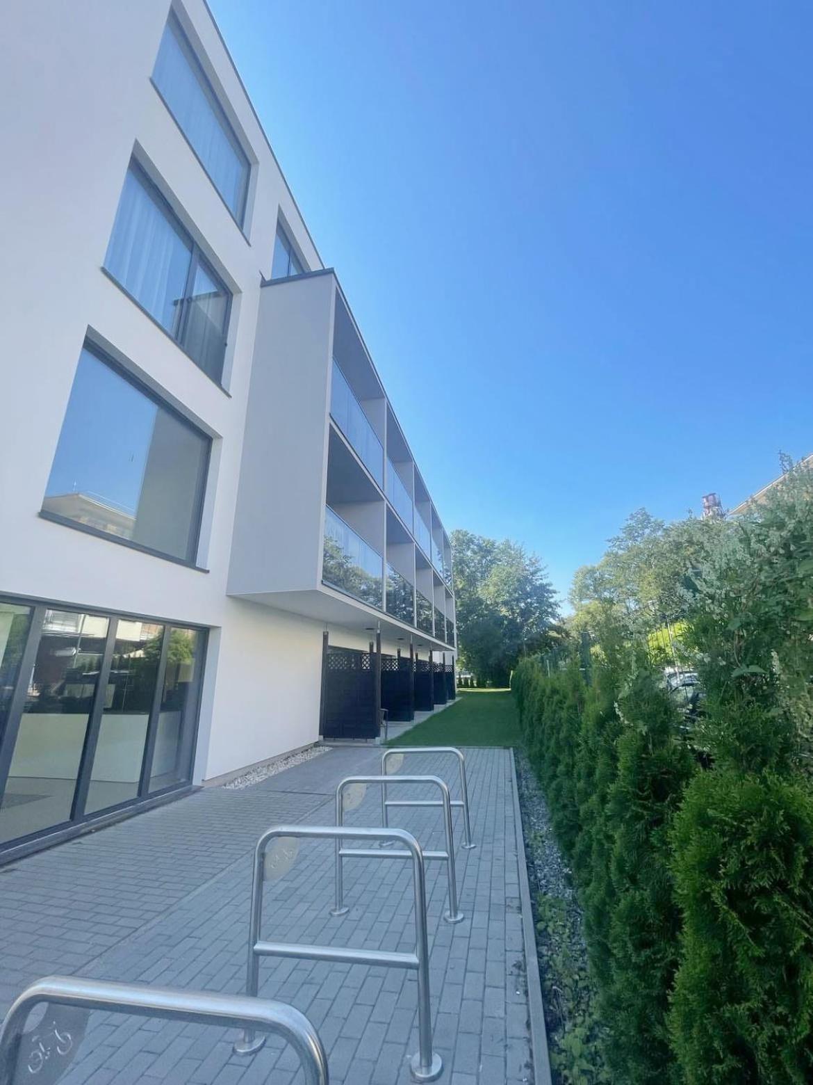 Lulu Apartments - Rosa - Studio Hotelowe Z Klimatyzacja I Konsola Ps4 - Solny Resort Kolberg Exterior foto